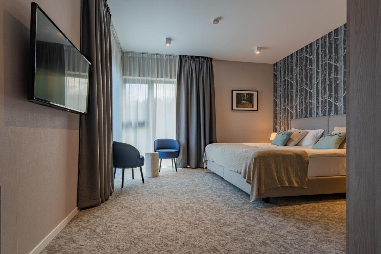 Hotel Odpocznia Resort I Las Jaracz エクステリア 写真