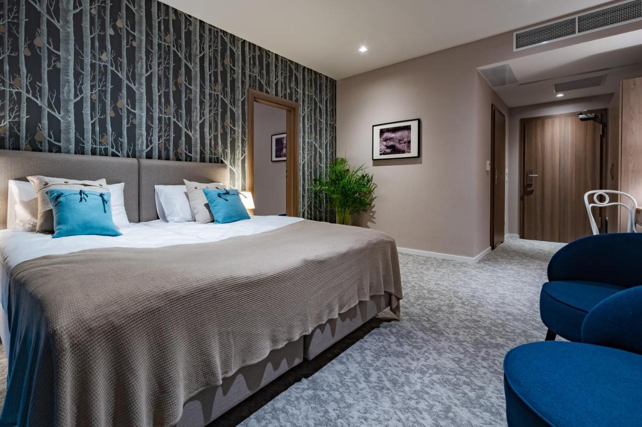 Hotel Odpocznia Resort I Las Jaracz エクステリア 写真