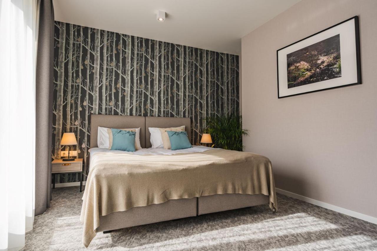 Hotel Odpocznia Resort I Las Jaracz エクステリア 写真