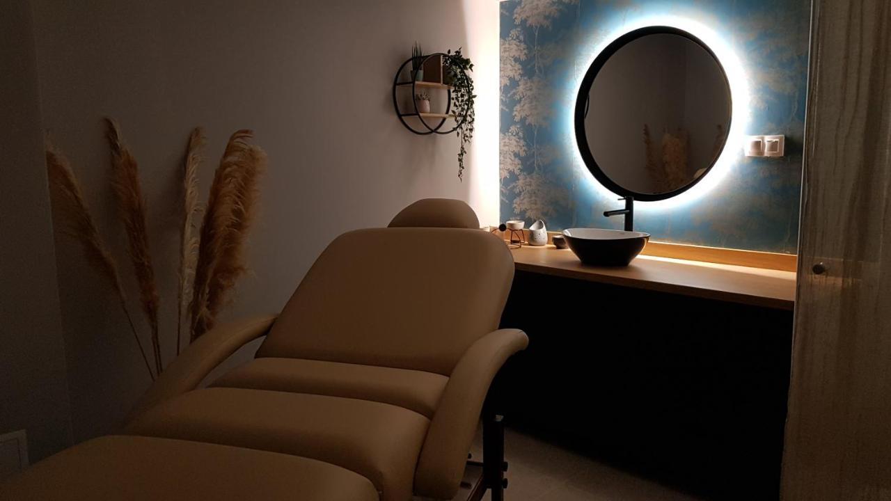 Hotel Odpocznia Resort I Las Jaracz エクステリア 写真